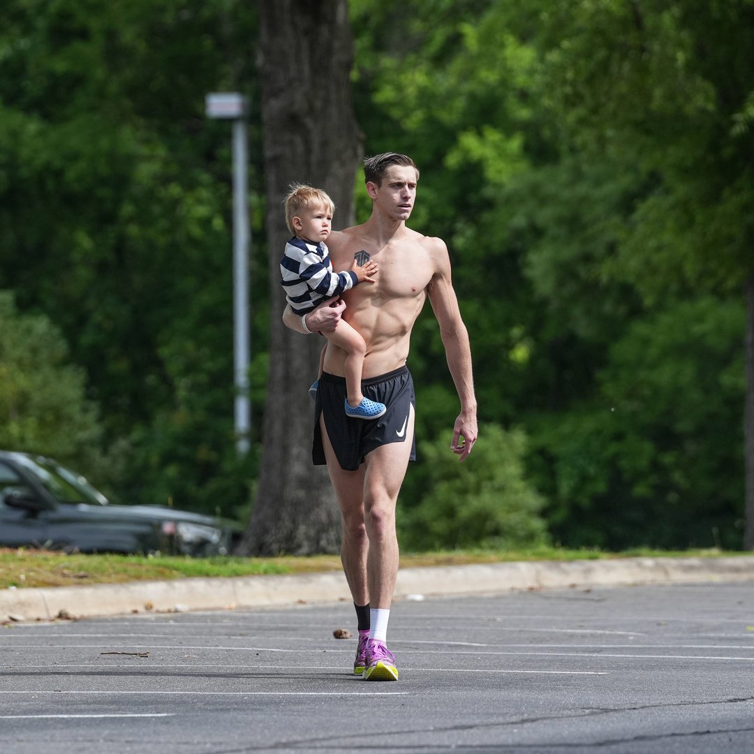 Dylan Scott profile photo